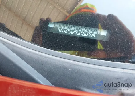 2014 Nissan Altima 2.5/2.5 S/2.5 Sl/2.5 Sv из США, поврежденный, VIN 1N4AL3AP9EC283938